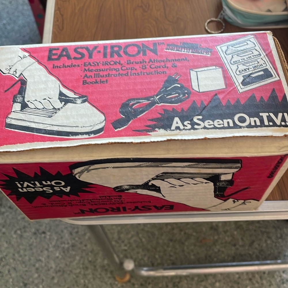 Vintage Easy Iron, as seen on TV brush attachment, 8”cord, measure cup. Booklet